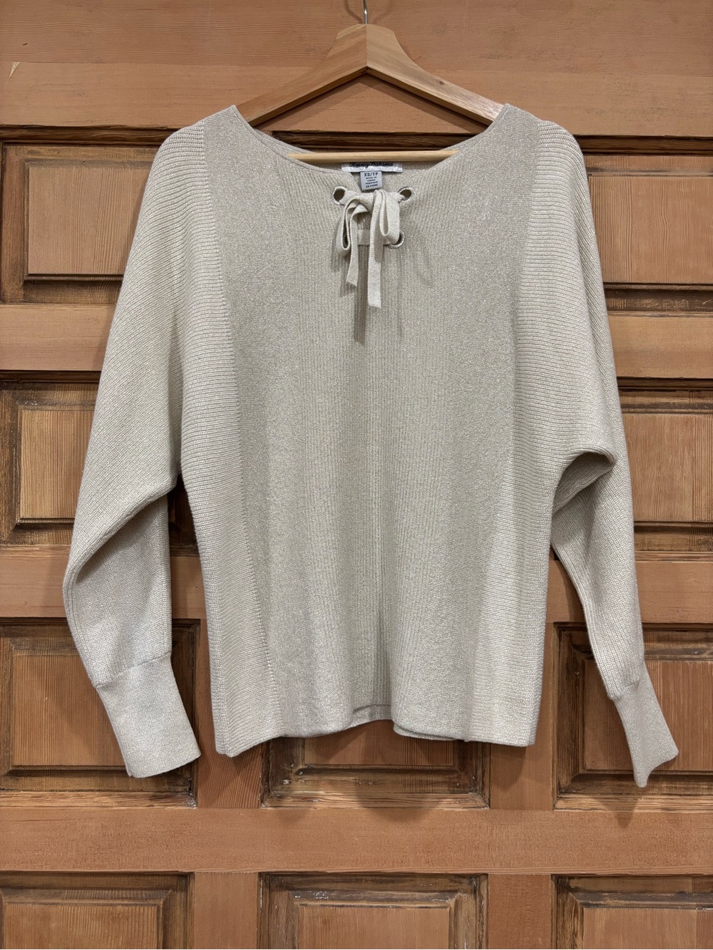 Tommy Bahama Cream Lace-Up Long Sleeve Knit Top